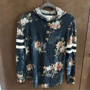 NWT Floral Hooded Longsleeve